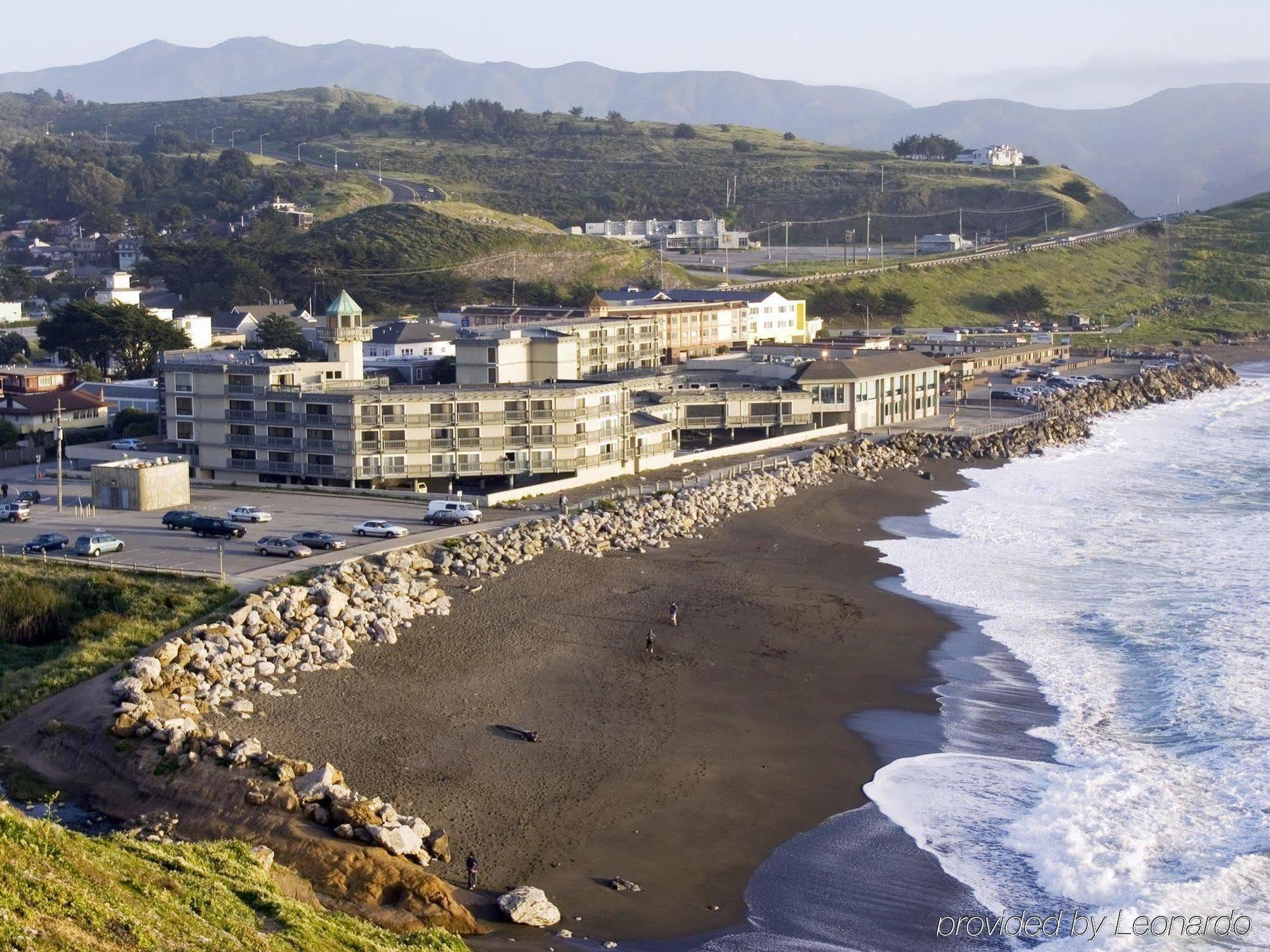 Pacifica Lighthouse Hotel Trademark Collection By Wyndham Extérieur photo