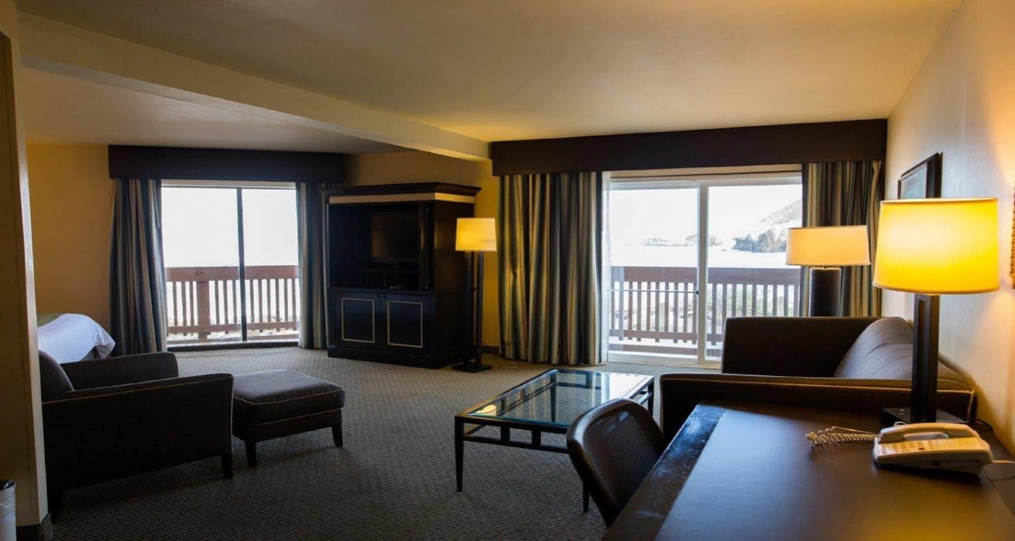 Pacifica Lighthouse Hotel Trademark Collection By Wyndham Extérieur photo