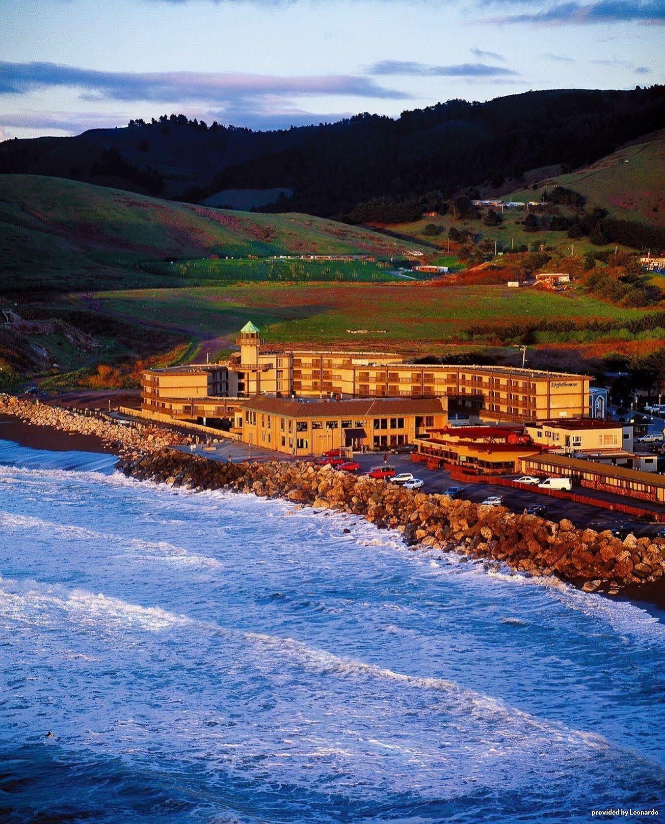 Pacifica Lighthouse Hotel Trademark Collection By Wyndham Extérieur photo